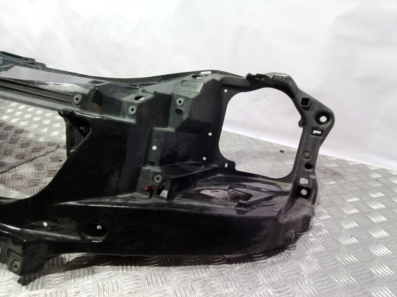 Recambio de panel frontal para renault mascott 3.0 diesel referencia OEM IAM   
