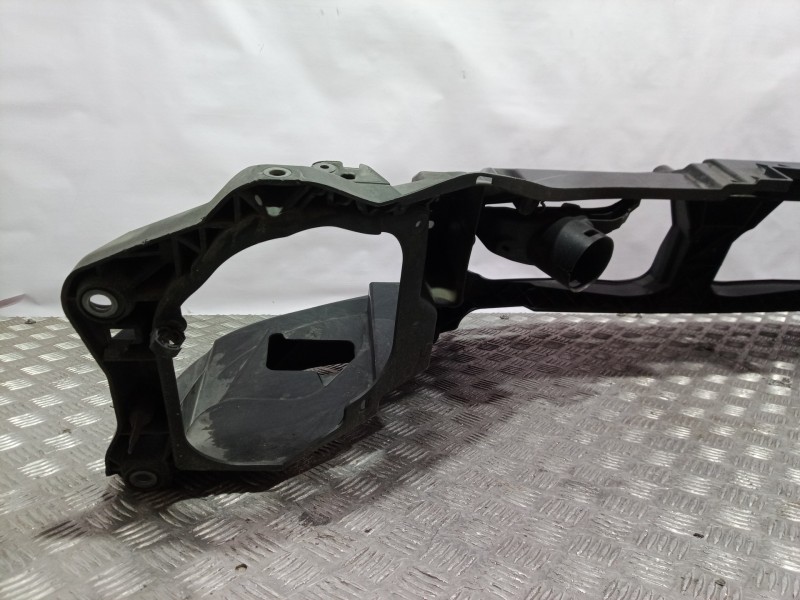 Recambio de panel frontal para renault mascott 3.0 diesel referencia OEM IAM   