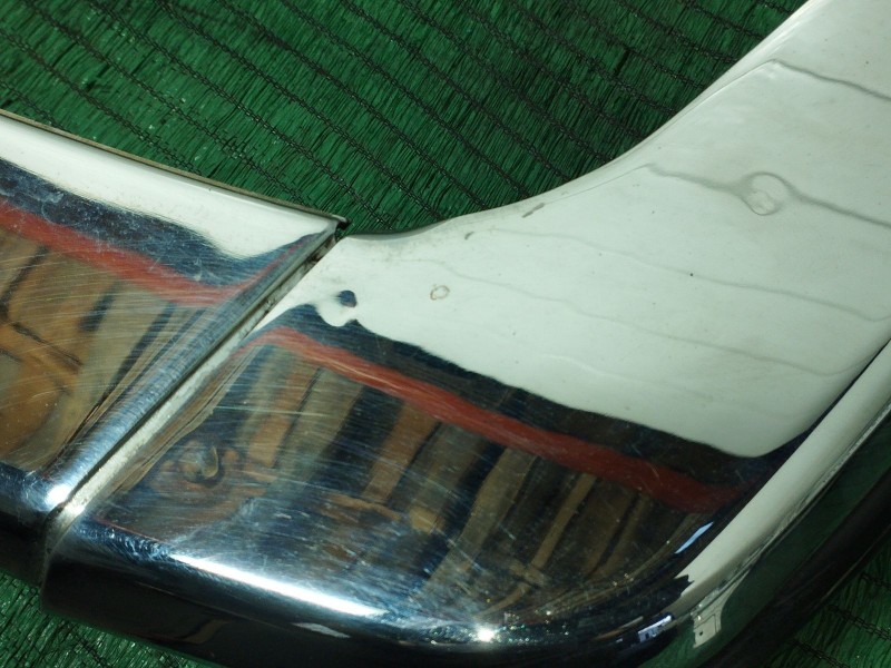 Recambio de molduras traseras para jaguar xj sovereign v12 referencia OEM IAM   