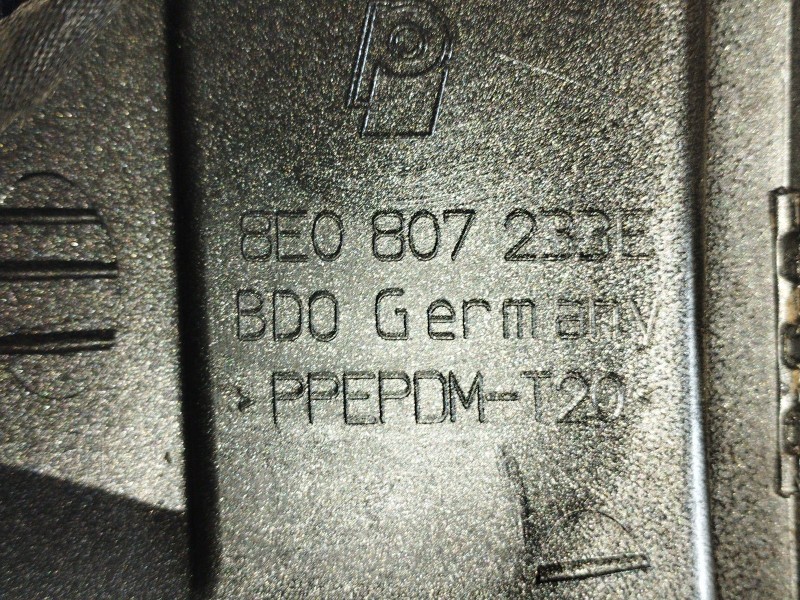 Recambio de paragolpes delantero para audi a4 b7 (8ec) 2.5 tdi referencia OEM IAM   
