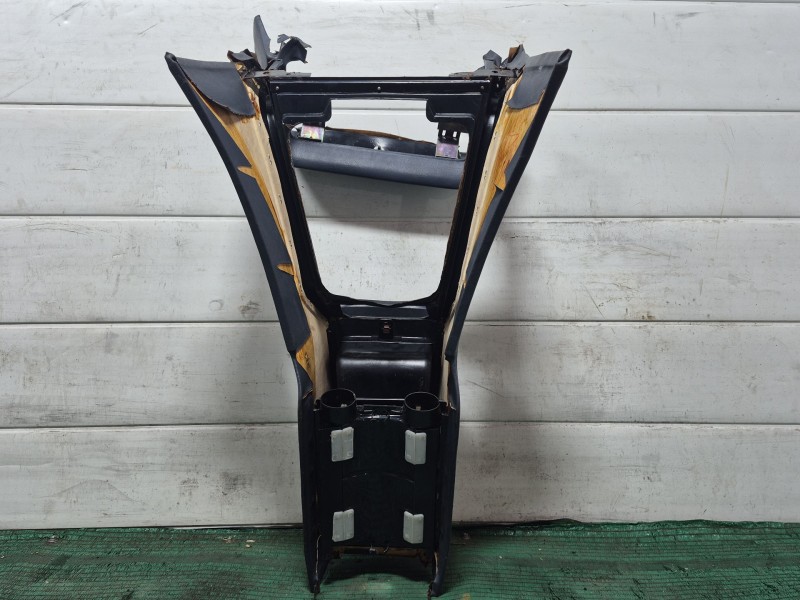 Recambio de consola central trasera para jaguar xj sovereign v12 referencia OEM IAM   
