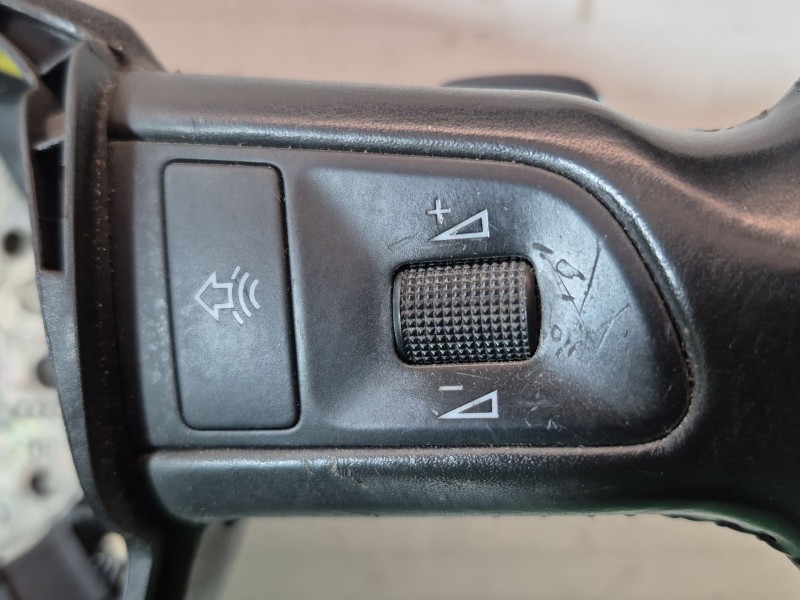 Recambio de volante para audi a4 b7 (8ec) 2.5 tdi referencia OEM IAM   