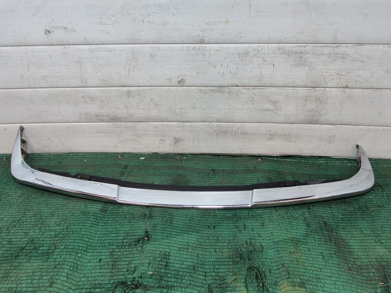 Recambio de molduras delanteras para jaguar xj sovereign v12 referencia OEM IAM   