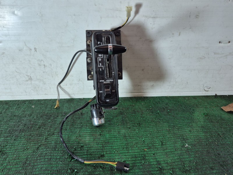Recambio de palanca cambio para jaguar xj sovereign v12 referencia OEM IAM SIN REFERENCIA SIN REFERENCIA SIN REFERENCIA