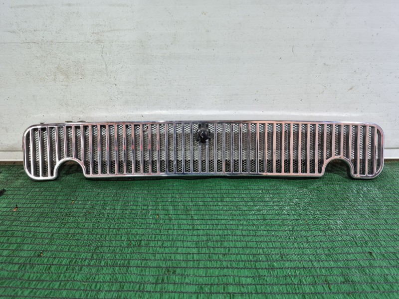 Recambio de rejilla delantera para jaguar xj sovereign v12 referencia OEM IAM   