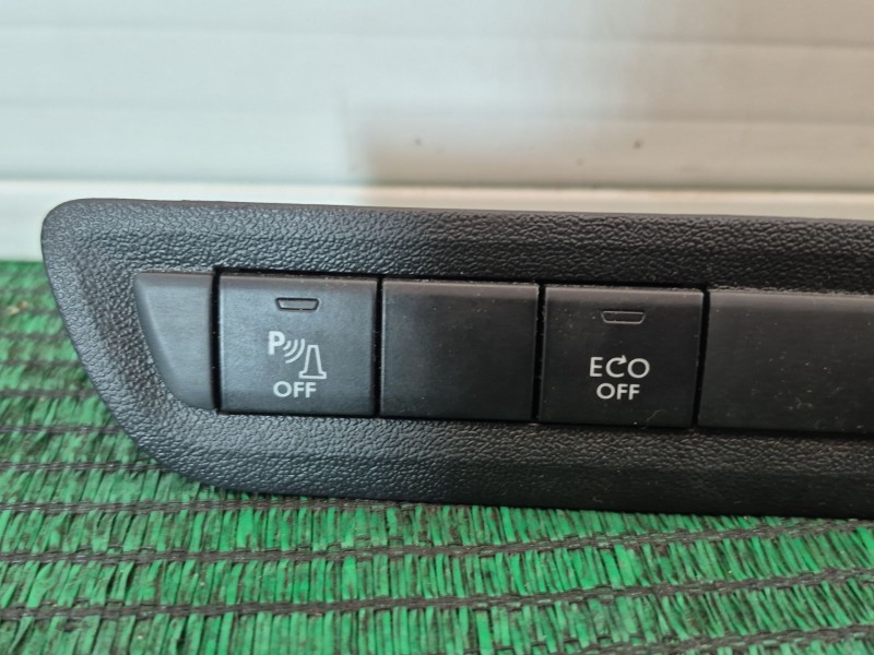Recambio de interruptor para peugeot 2008 i (cu_) 1.5 bluehdi 120 referencia OEM IAM   