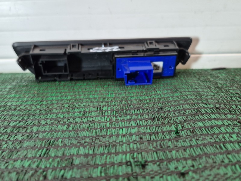 Recambio de interruptor para peugeot 2008 i (cu_) 1.5 bluehdi 120 referencia OEM IAM   