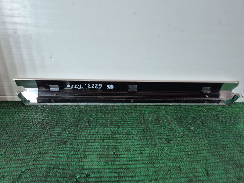 Recambio de moldura interior para peugeot 2008 i (cu_) 1.5 bluehdi 120 referencia OEM IAM   