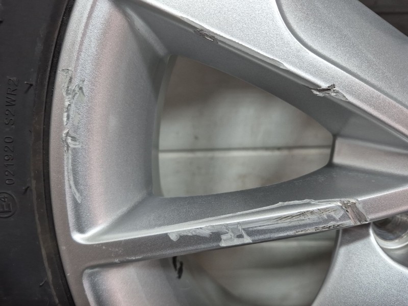 Recambio de juego llantas para renault clio iv (bh_) 0.9 tce 90 referencia OEM IAM   