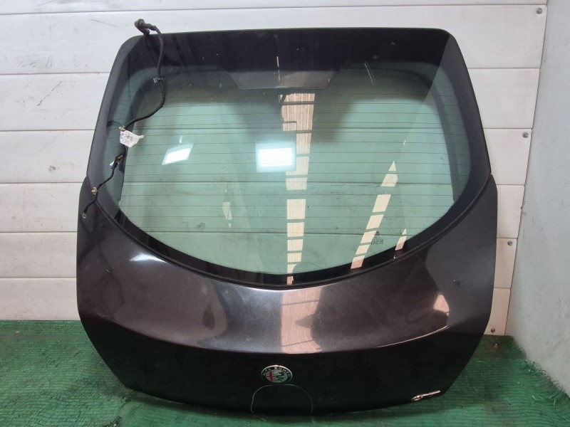 Recambio de porton trasero para alfa romeo gt (937_) 1.9 jtd (937cxn1b) referencia OEM IAM   