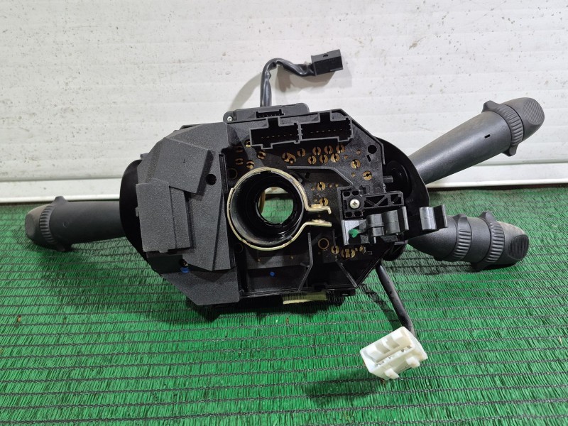 Recambio de mando multifuncion para alfa romeo gt (937_) 1.9 jtd (937cxn1b) referencia OEM IAM   