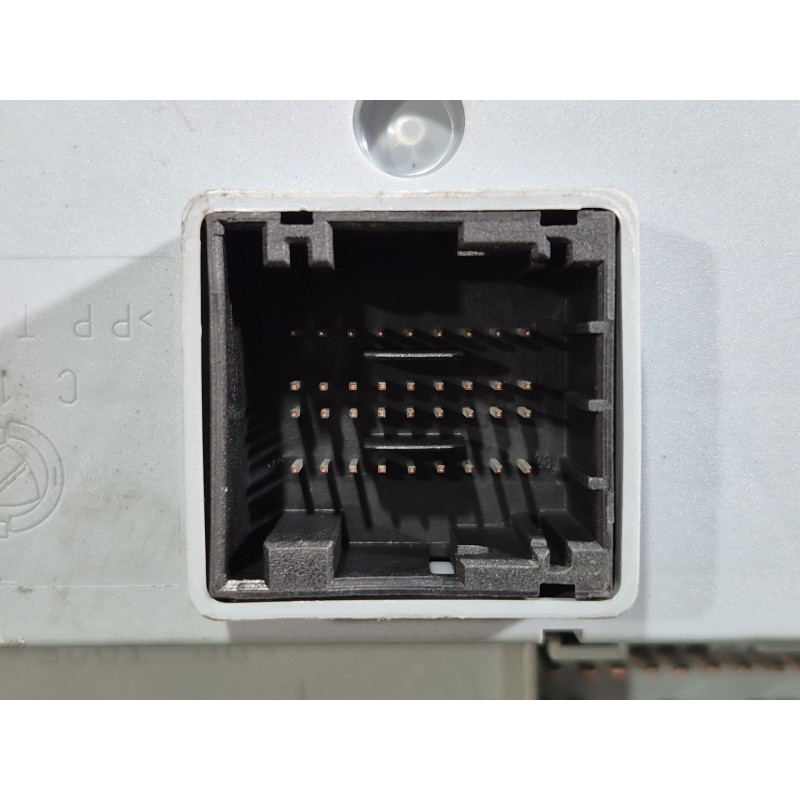 Recambio de caja reles / fusibles para alfa romeo gt (937_) 1.9 jtd (937cxn1b) referencia OEM IAM   