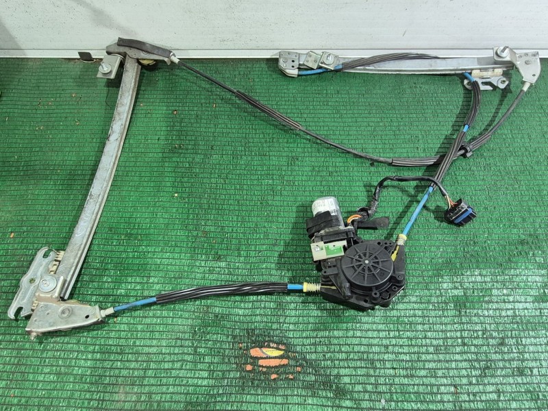 Recambio de elevalunas delantero derecho para alfa romeo gt (937_) 1.9 jtd (937cxn1b) referencia OEM IAM   