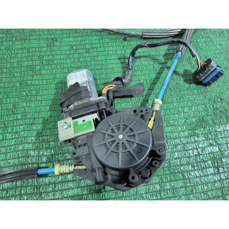 Recambio de elevalunas delantero derecho para alfa romeo gt (937_) 1.9 jtd (937cxn1b) referencia OEM IAM   