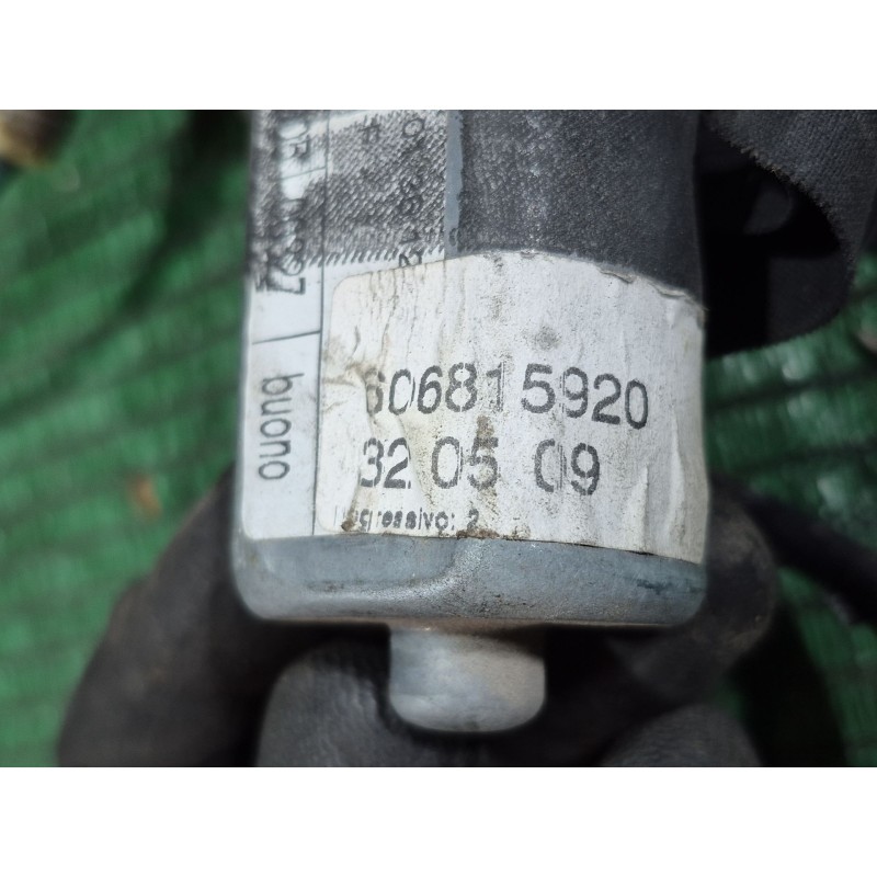 Recambio de elevalunas delantero derecho para alfa romeo gt (937_) 1.9 jtd (937cxn1b) referencia OEM IAM   