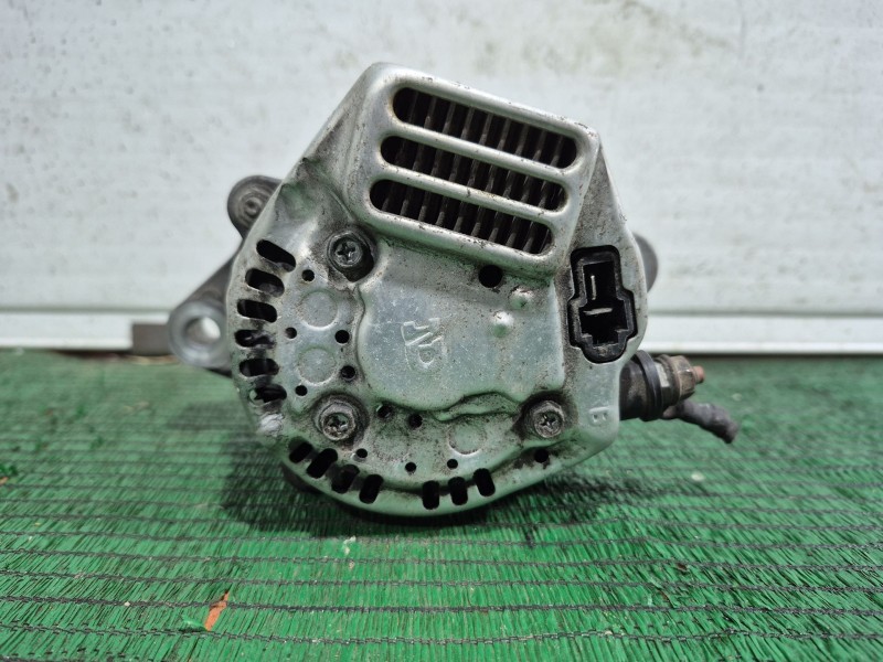 Recambio de alternador para aixam minauto 0.5 referencia OEM IAM 1758064013 1012111291 1758064013