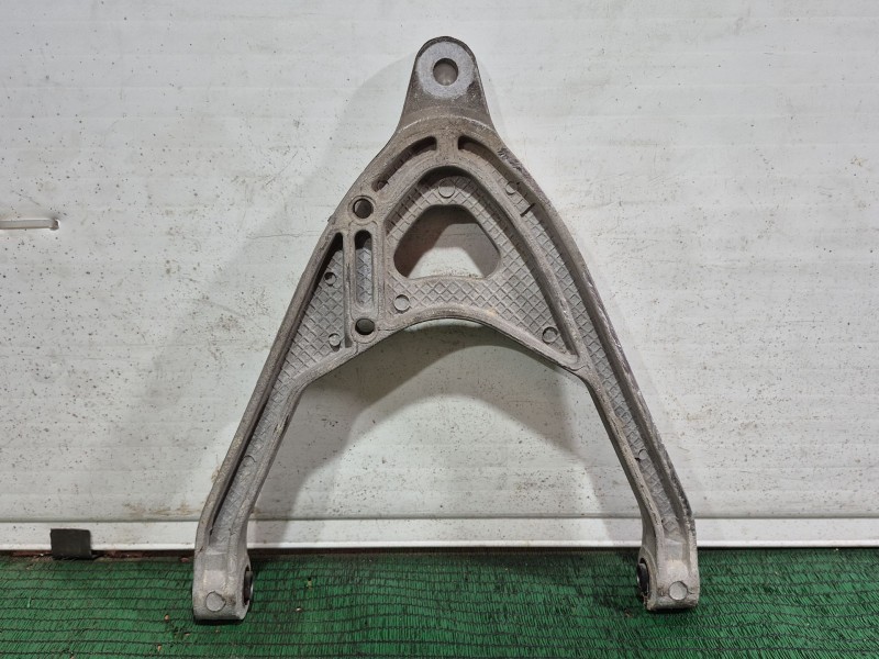 Recambio de brazo suspension superior delantero derecho para aixam minauto 0.5 referencia OEM IAM   