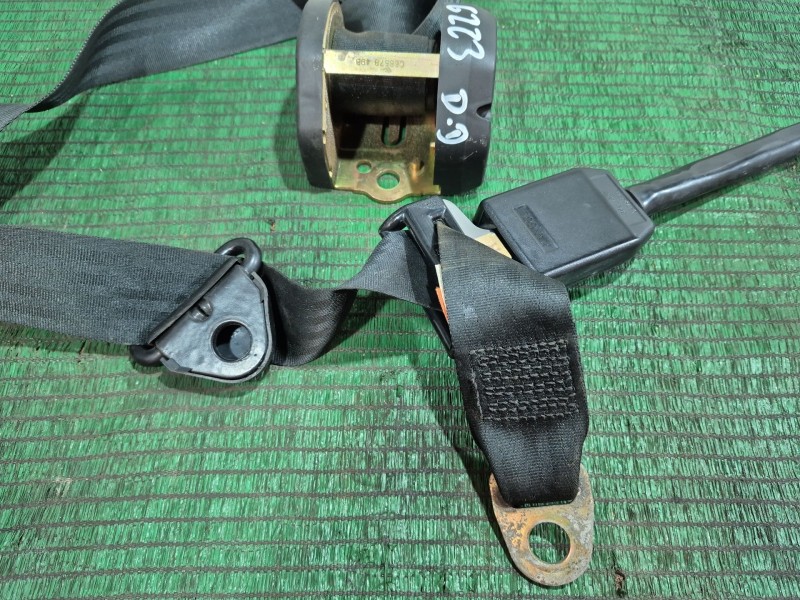 Recambio de cinturon seguridad delantero derecho para jaguar xj sovereign v12 referencia OEM IAM   