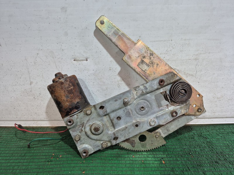 Recambio de elevalunas trasero izquierdo para jaguar xj sovereign v12 referencia OEM IAM 7997982 7997983 7997982