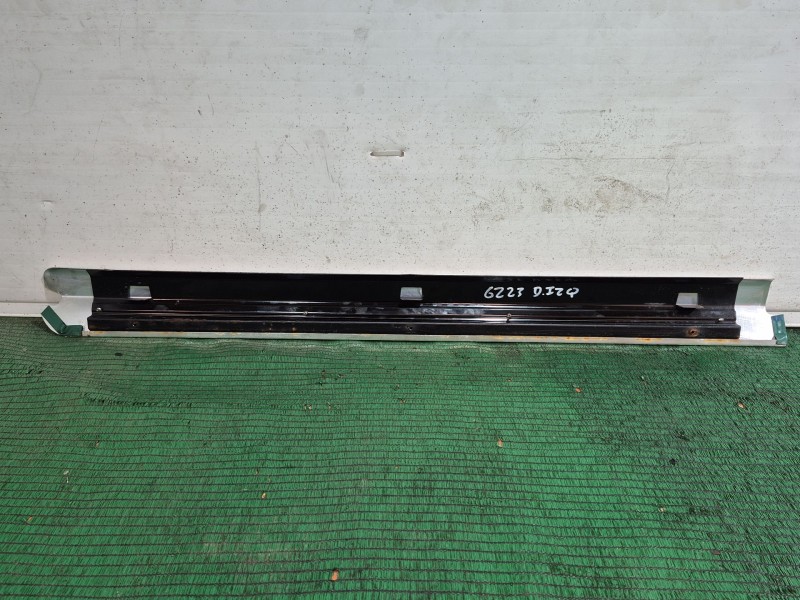Recambio de moldura interior para jaguar xj sovereign v12 referencia OEM IAM   