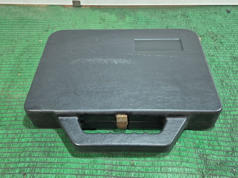 Recambio de herramientas para jaguar xj sovereign v12 referencia OEM IAM   