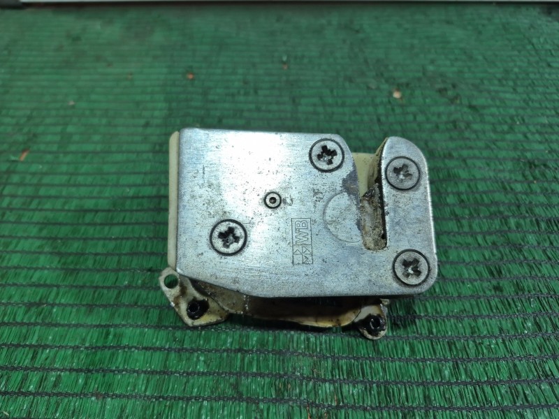 Recambio de cerradura puerta delantera izquierda para jaguar xj sovereign v12 referencia OEM IAM   