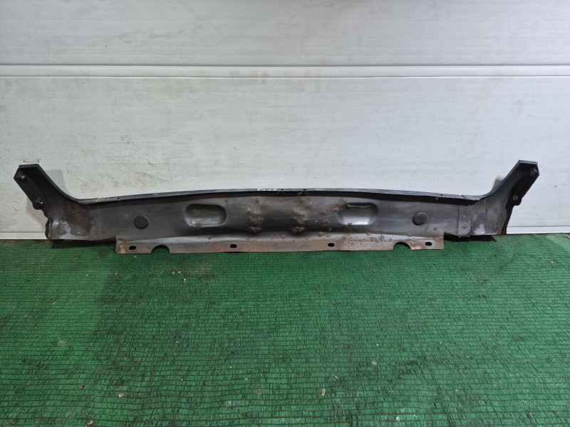 Recambio de paragolpes delantero para jaguar xj sovereign v12 referencia OEM IAM   