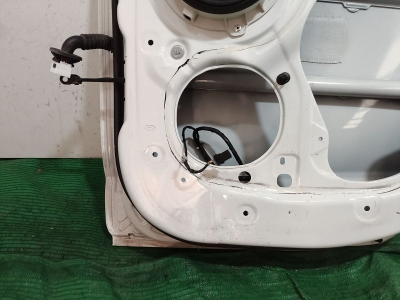 Recambio de puerta trasera derecha para hyundai ix35 (lm, el, elh) 1.6 referencia OEM IAM   