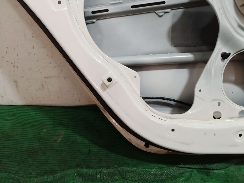 Recambio de puerta trasera izquierda para hyundai ix35 (lm, el, elh) 1.6 referencia OEM IAM   
