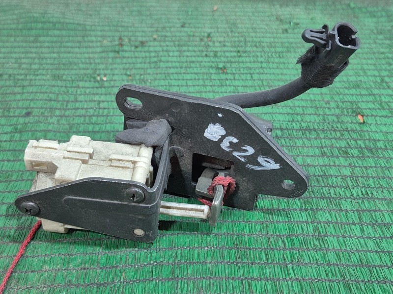 Recambio de cerradura maletero / porton para alfa romeo gt (937_) 1.9 jtd (937cxn1b) referencia OEM IAM   