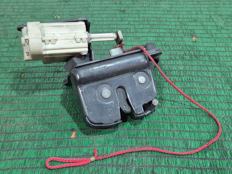 Recambio de cerradura maletero / porton para alfa romeo gt (937_) 1.9 jtd (937cxn1b) referencia OEM IAM   