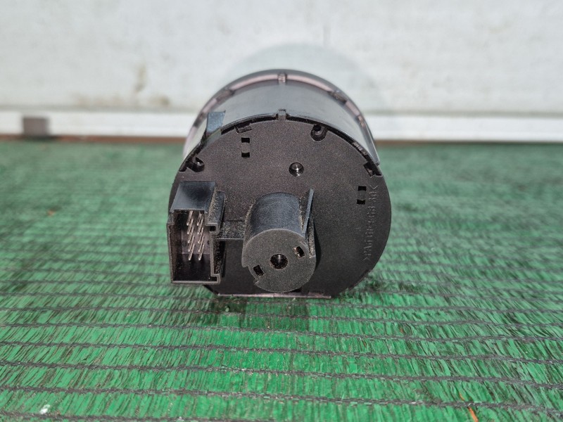 Recambio de mando luces para volkswagen golf v (1k1) 1.9 tdi referencia OEM IAM   