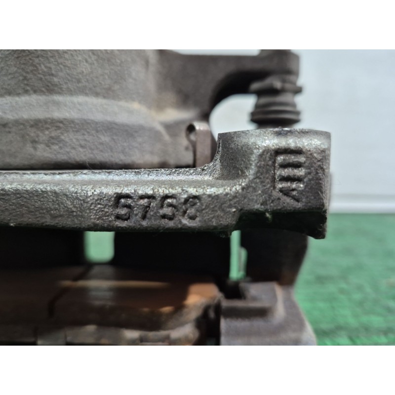 Recambio de pinza freno delantera derecha para nissan qashqai ii (j11, j11_) 1.2 dig-t referencia OEM IAM 5758 5758 5758