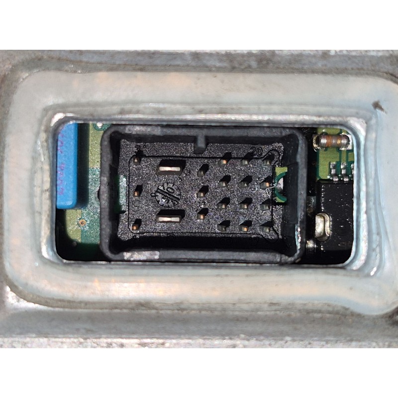 Recambio de centralita faros xenon para alfa romeo gt (937_) 1.9 jtd (937cxn1b) referencia OEM IAM   