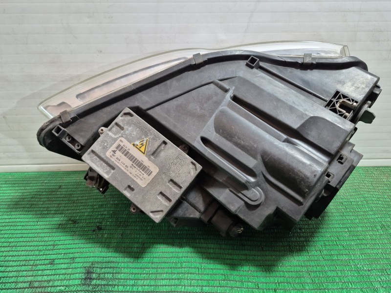 Recambio de faro xenon izquierdo para audi a4 b7 (8ec) 2.5 tdi referencia OEM IAM   