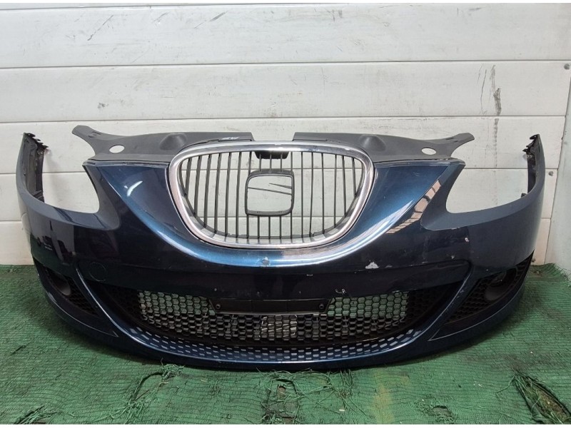 Recambio de paragolpes delantero para seat leon (1p1) 2.0 tdi 16v referencia OEM IAM   