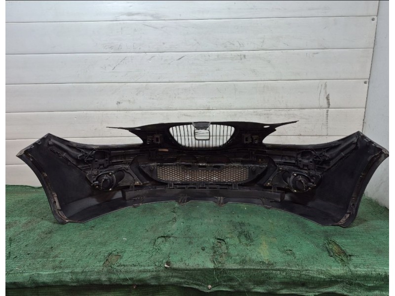 Recambio de paragolpes delantero para seat leon (1p1) 2.0 tdi 16v referencia OEM IAM   