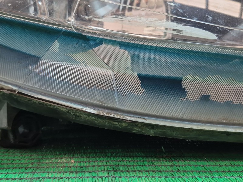 Recambio de faro derecho para seat leon (1p1) 2.0 tdi 16v referencia OEM IAM   