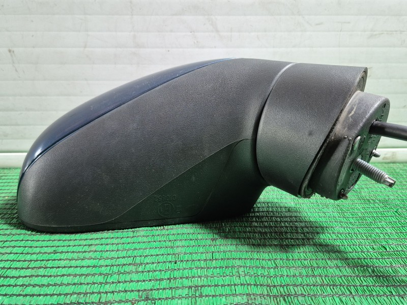 Recambio de retrovisor derecho para seat leon (1p1) 2.0 tdi 16v referencia OEM IAM   