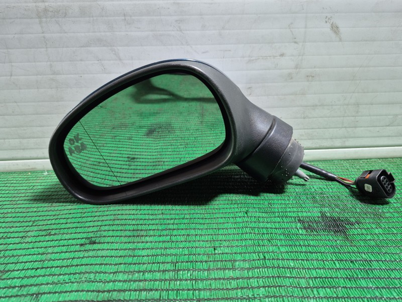 Recambio de retrovisor izquierdo para seat leon (1p1) 2.0 tdi 16v referencia OEM IAM   