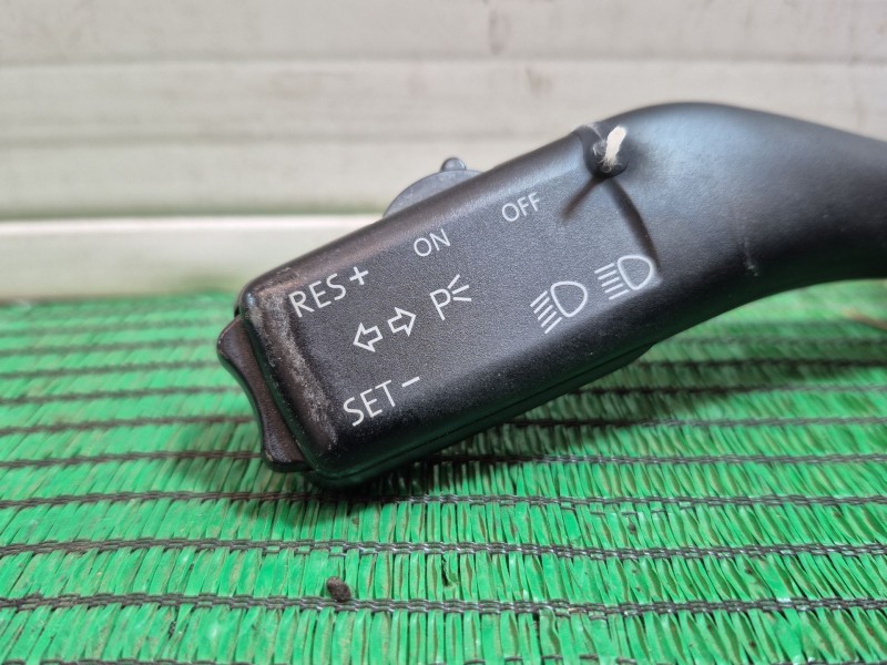 Recambio de mando luces para seat leon (1p1) 2.0 tdi 16v referencia OEM IAM   