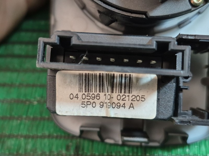 Recambio de mando luces para seat leon (1p1) 2.0 tdi 16v referencia OEM IAM   