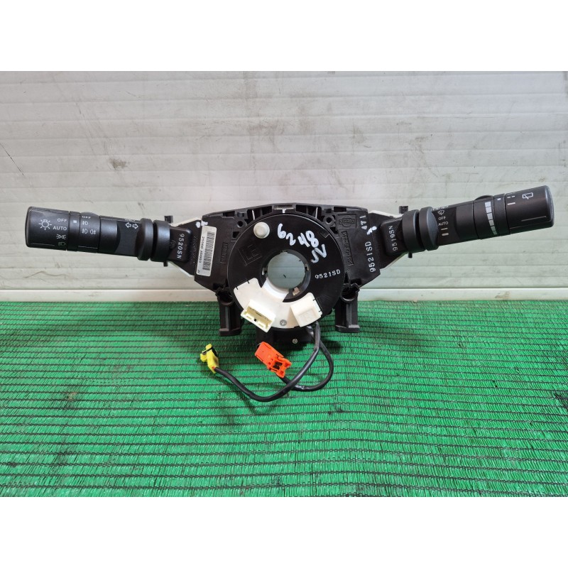 Recambio de mando multifuncion para nissan qashqai i (j10, nj10) 1.5 dci referencia OEM IAM   