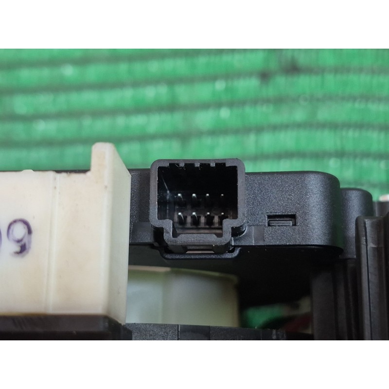 Recambio de mando multifuncion para nissan qashqai i (j10, nj10) 1.5 dci referencia OEM IAM   