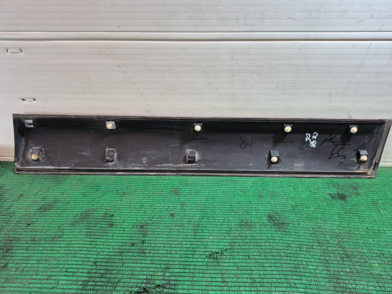 Recambio de molduras delanteras para nissan qashqai i (j10, nj10) 1.5 dci referencia OEM IAM   