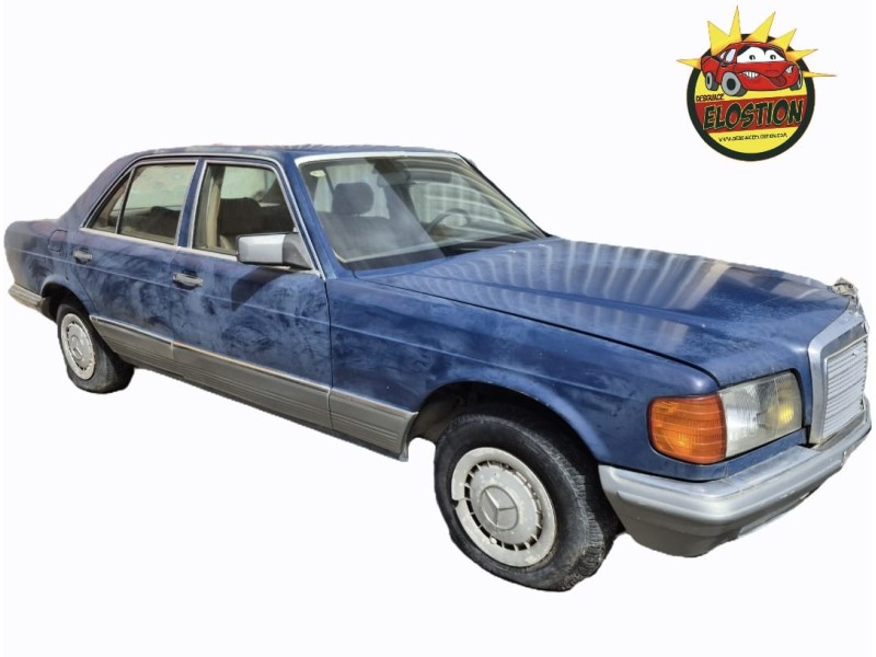 mercedes-benz /8 (w114) del año 1985