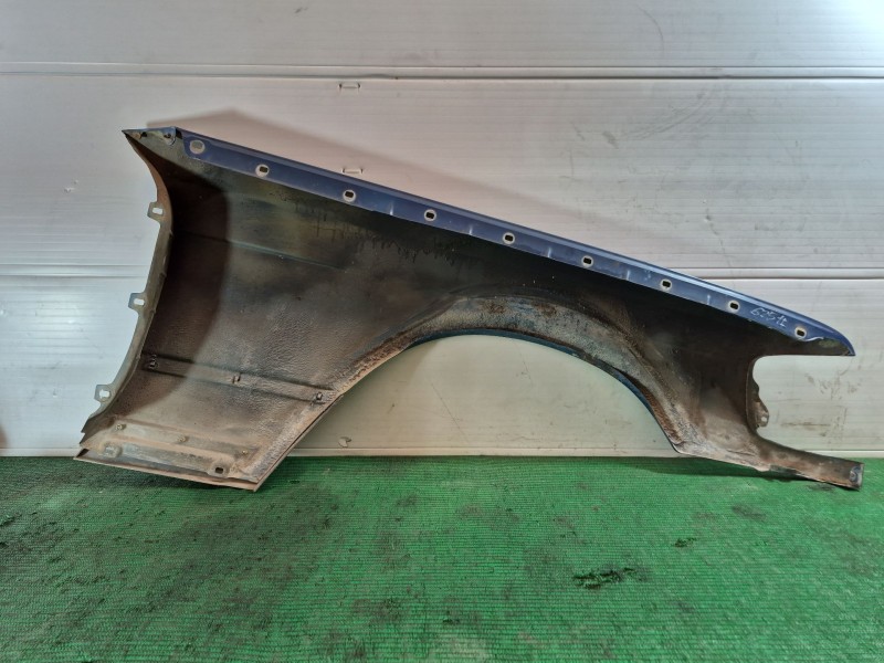 Recambio de aleta delantera izquierda para mercedes-benz /8 (w114) 280 (114.060) referencia OEM IAM   