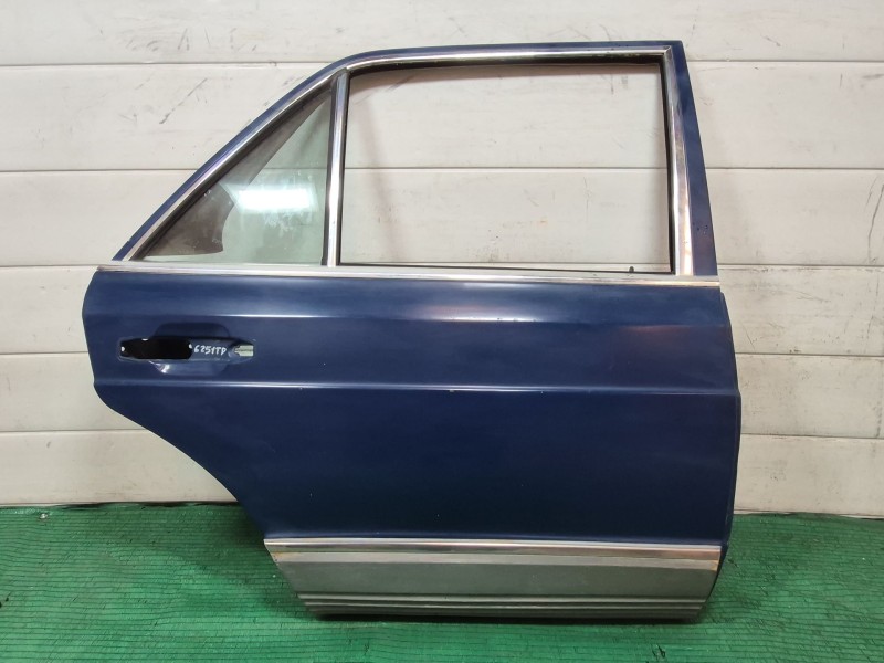 Recambio de puerta trasera derecha para mercedes-benz /8 (w114) 280 (114.060) referencia OEM IAM   