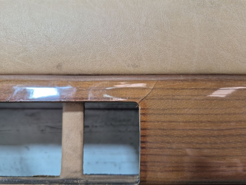 Recambio de guarnecido puerta delantera derecha para mercedes-benz /8 (w114) 280 (114.060) referencia OEM IAM   