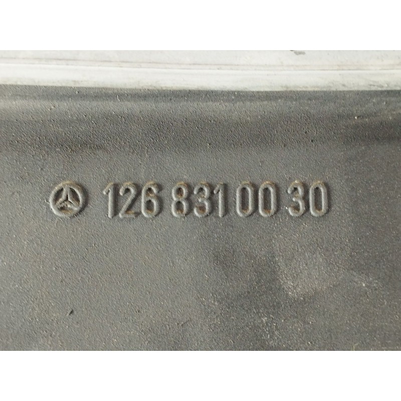 Recambio de rejilla aireadora para mercedes-benz /8 (w114) 280 (114.060) referencia OEM IAM 1268300054 1268310030 1268300054